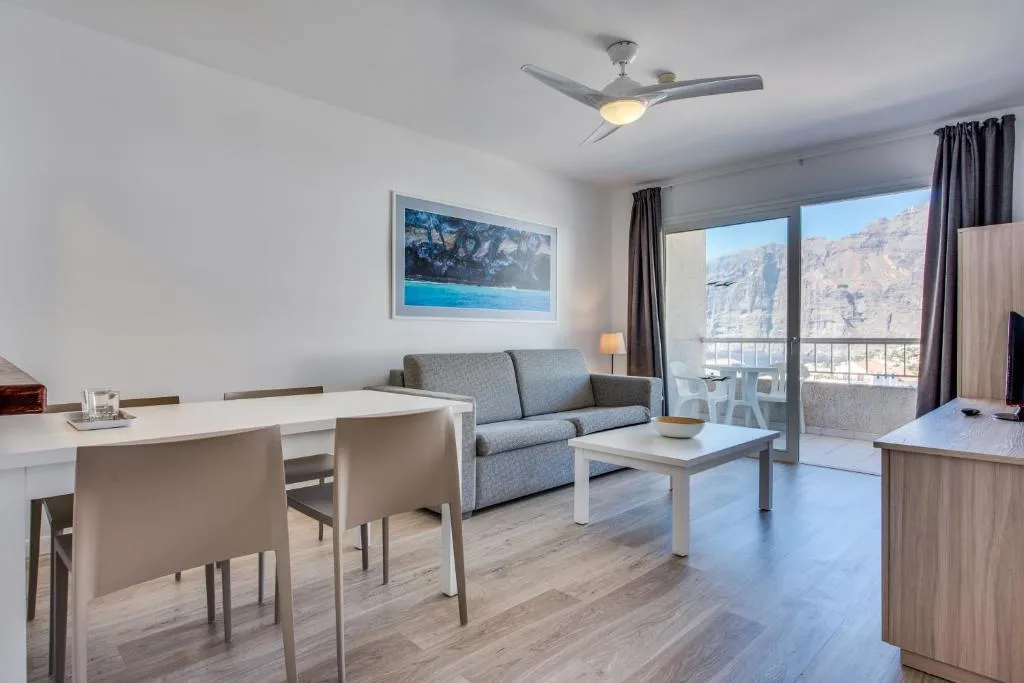 APARTMENT CAPACITY 8 TWO BEDROOMS Room, Vigilia Park, La Gomera