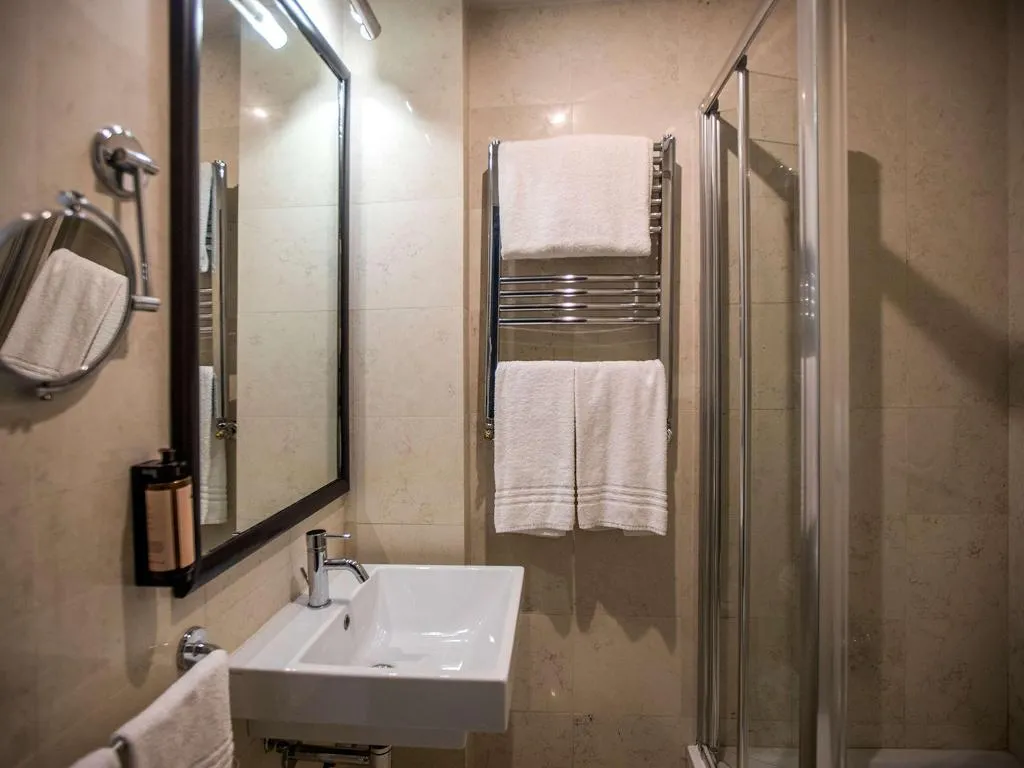Room, Mercure Roma Centro St. John, Naples