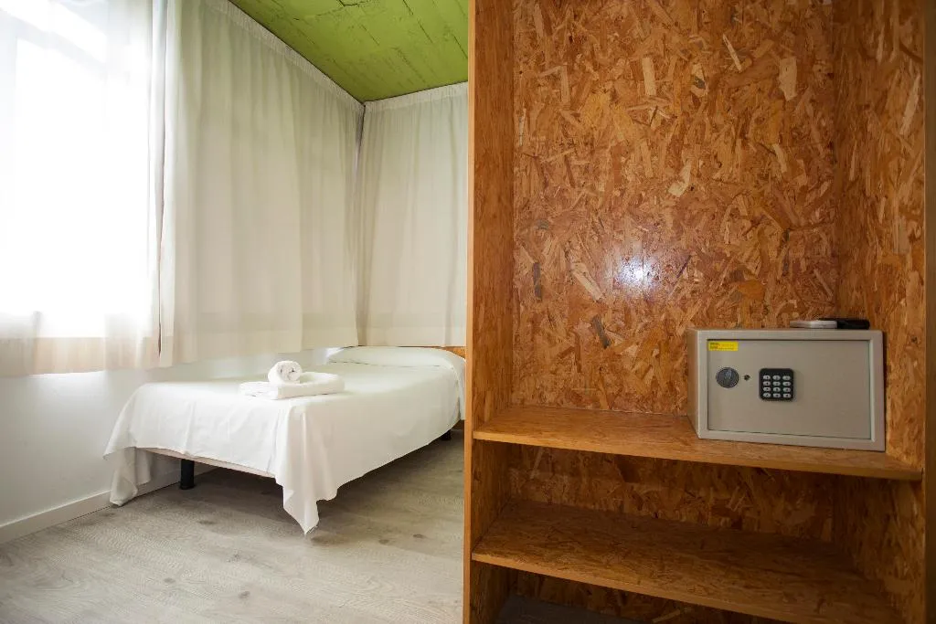 Room, La Posada del Chaflan, Madrid