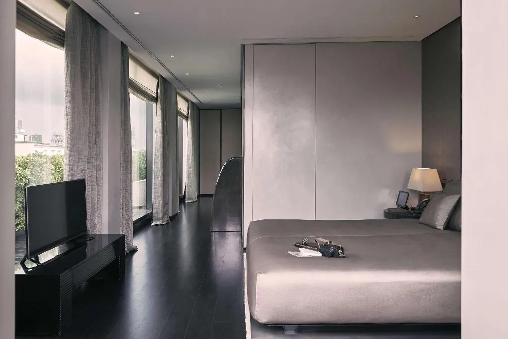 DOUBLE PREMIER Room, Armani Hotel Milano, Milan