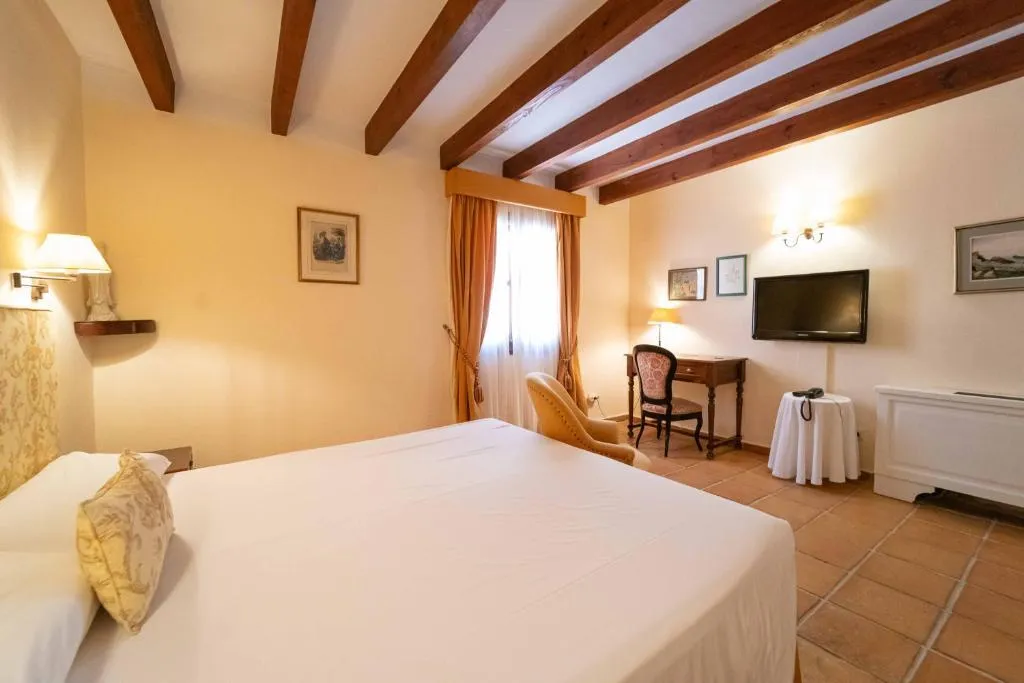Double or Twin STANDARD Room, Hotel Rural S'Olivaret, Majorca