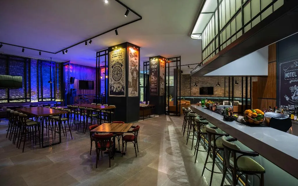 Bar, Hilton Skanes Monastir Beach Resort, Tunisia