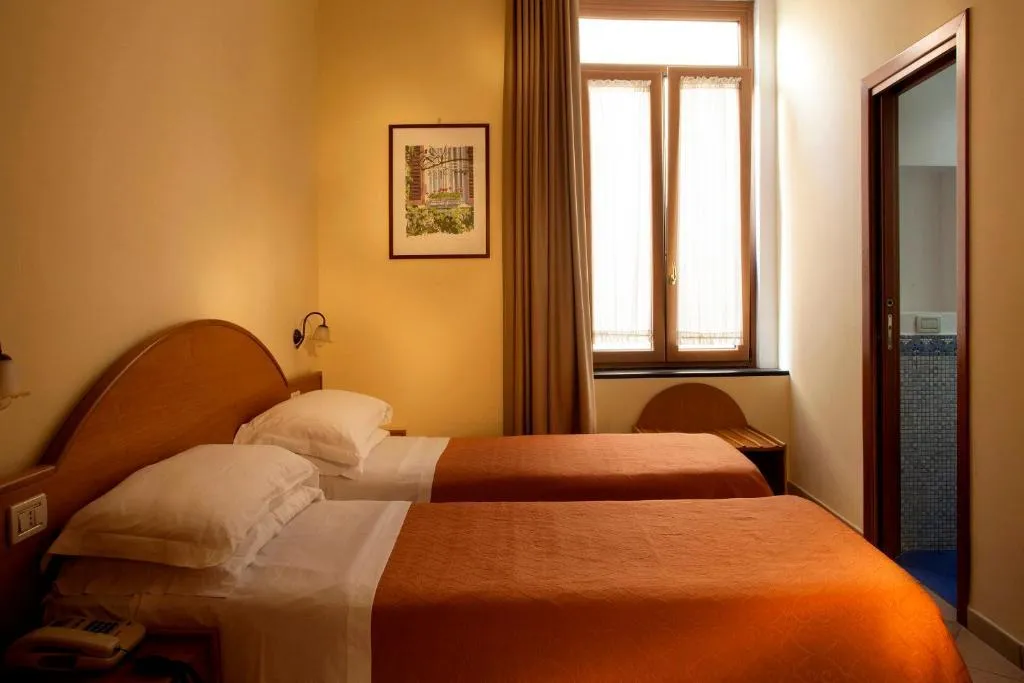 Double or Twin STANDARD Room, Hotel Del Corso Sorrento, Naples