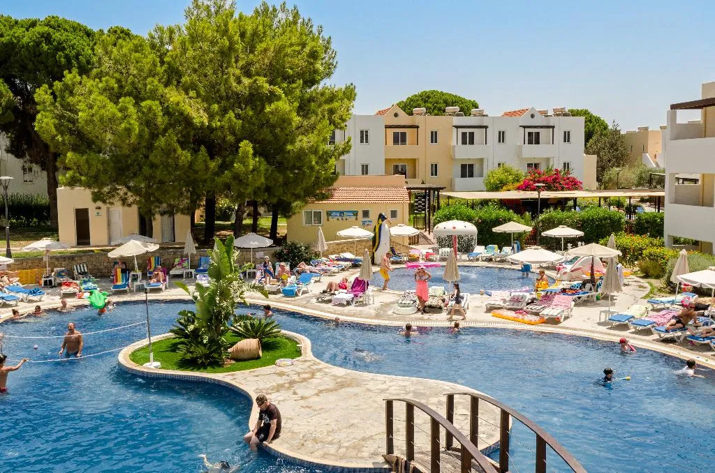 Pool, Matina Pefkos Aparthotel, Rhodes