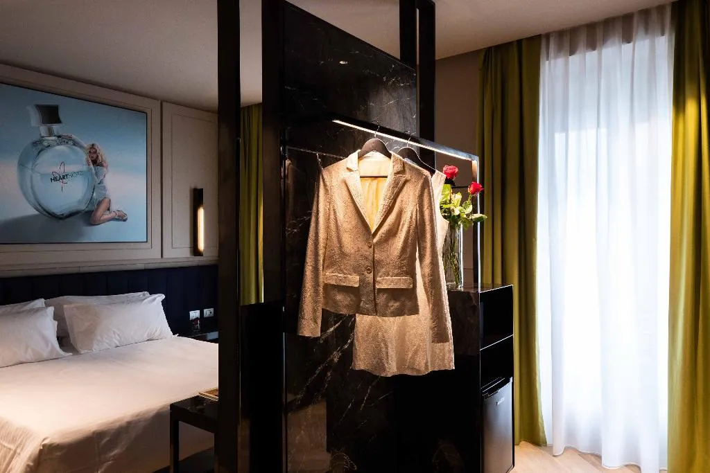 Room, Heart Hotel, Milan