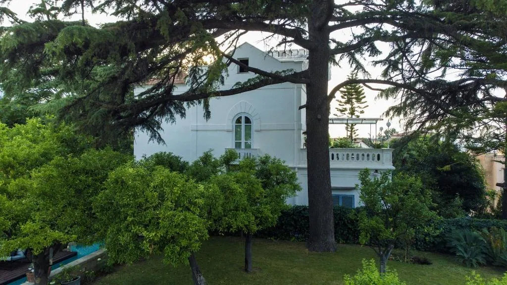 General view, Villa Manning Relais, Naples