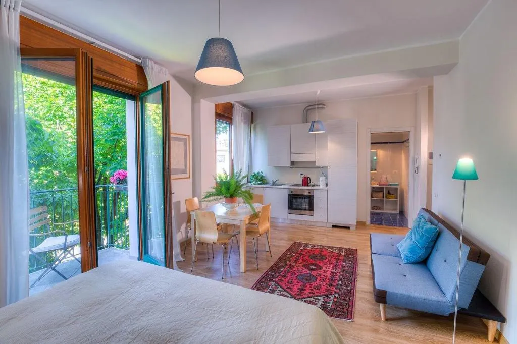 Room, Rita's Garden, Milan