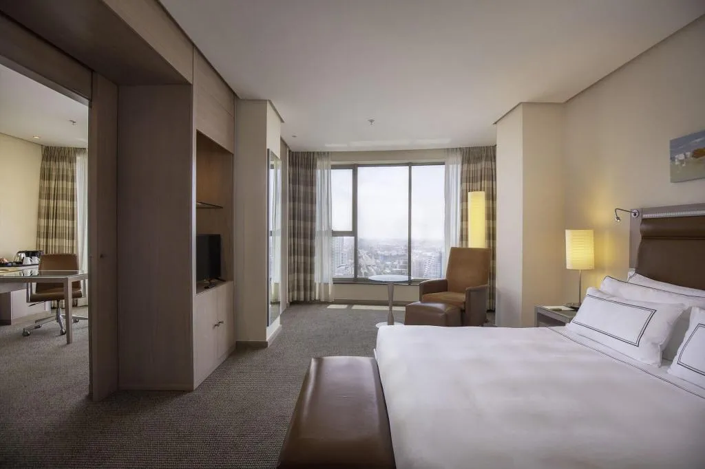JUNIOR SUITE STANDARD Room, Melia Valencia, Valencia