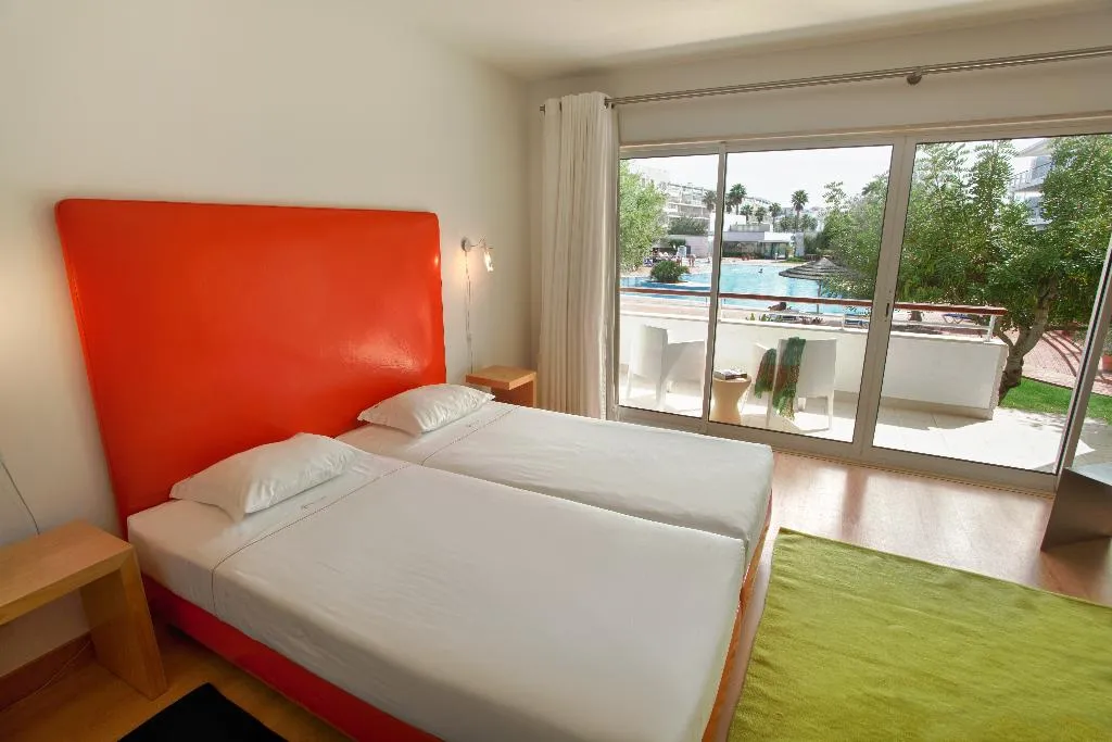 STUDIO POOL VIEW Room, Marina Club Lagos Resort, Algarve