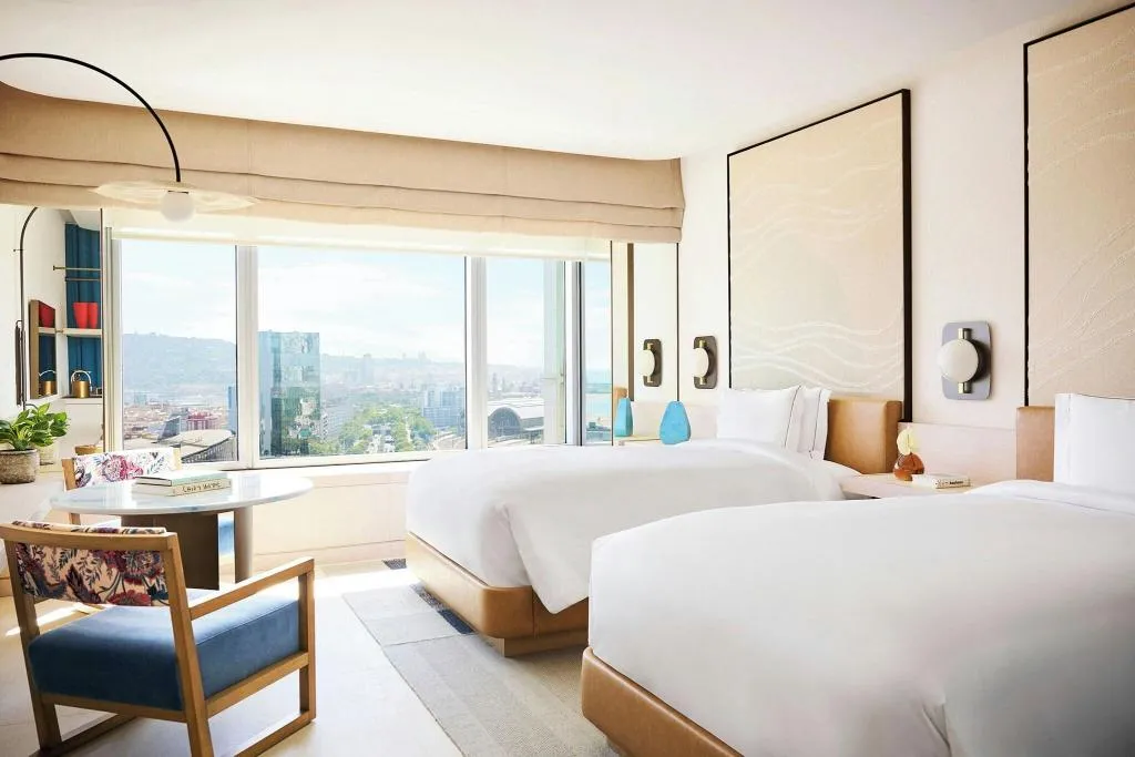 QUADRUPLE CITY VIEW TWO DOUBLE BEDS Room, Hotel Arts, Barcelona
