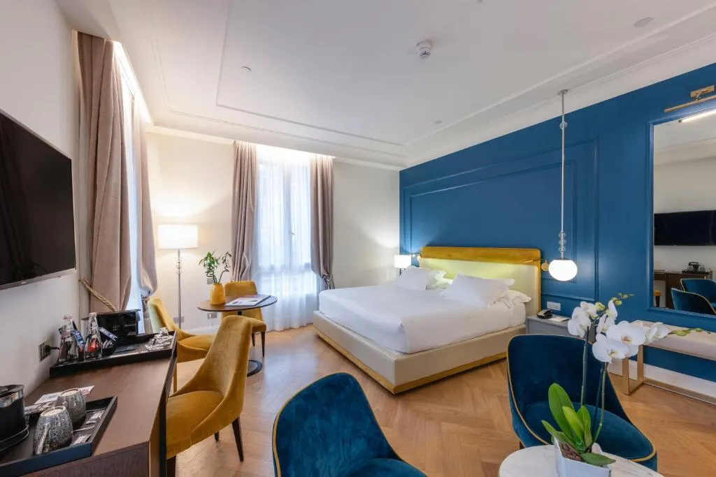 JUNIOR SUITE STANDARD Room, H10 Palazzo Canova, Venice
