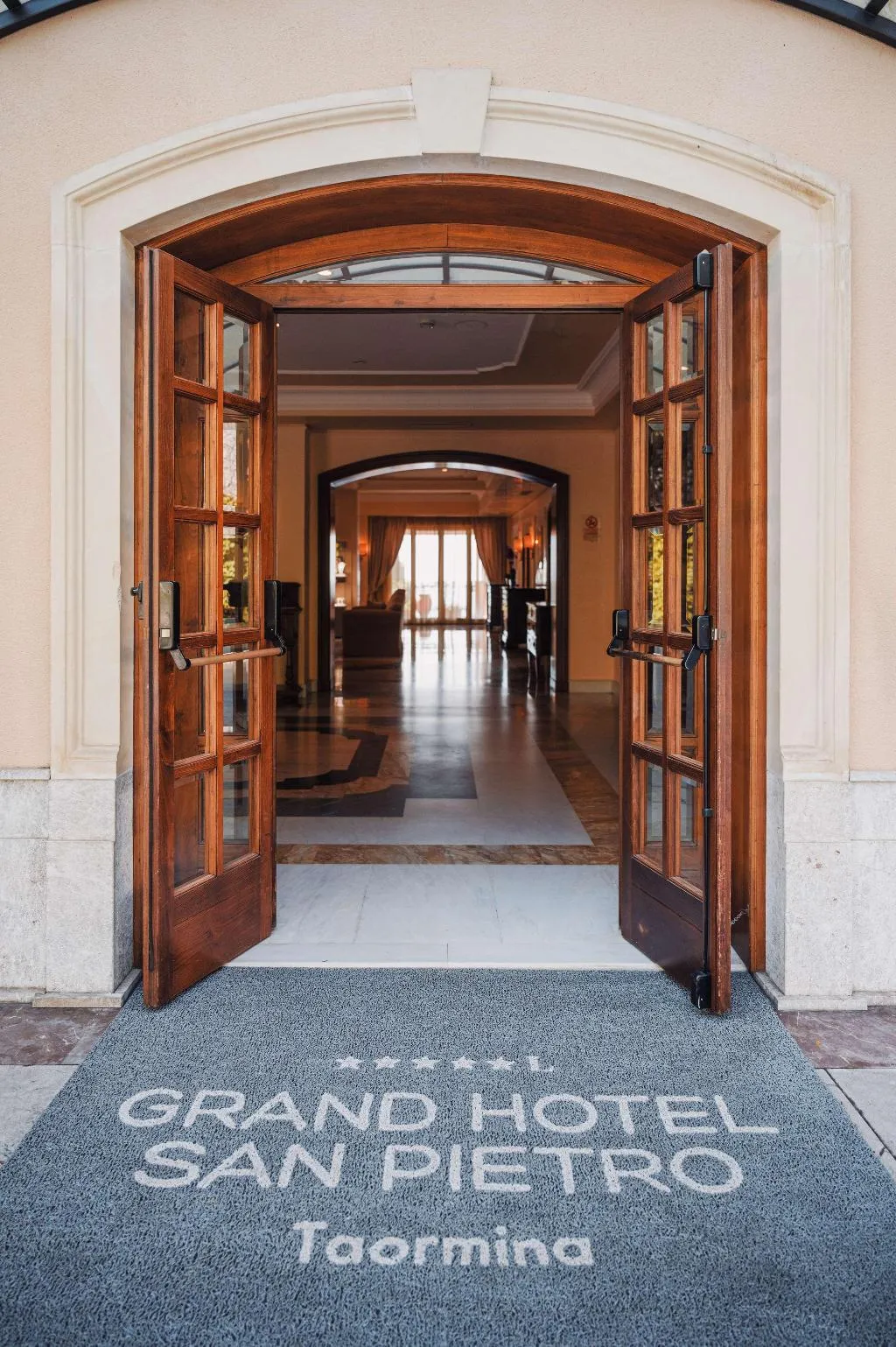 Lobby, Grand Hotel San Pietro, Taormina