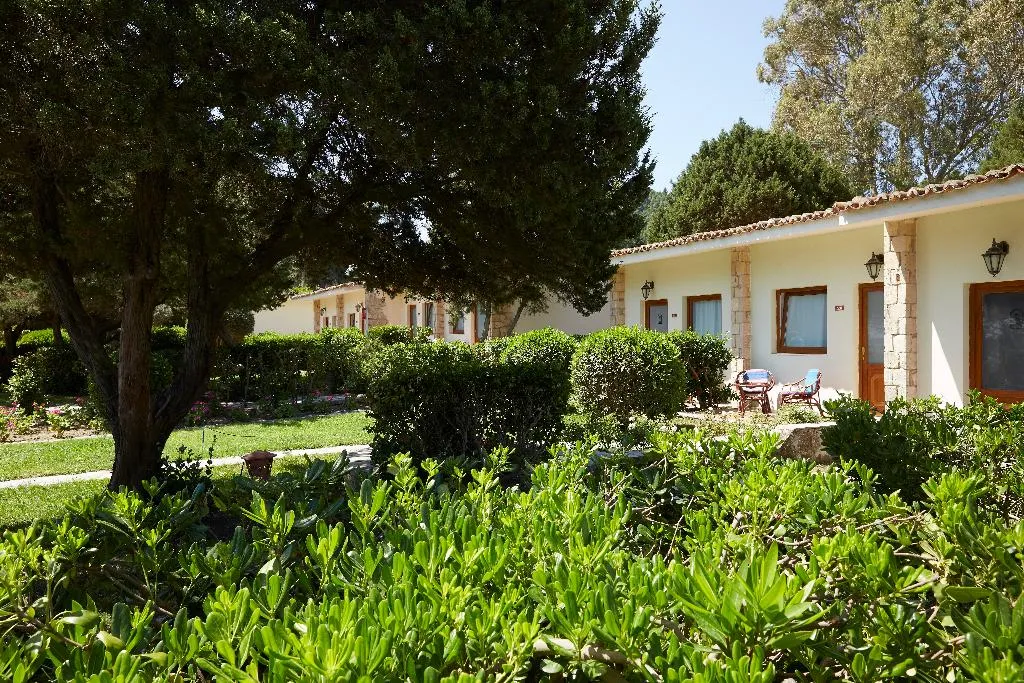 BUNGALOW GARDEN VIEW Room, Pallini Beach, Halkidiki