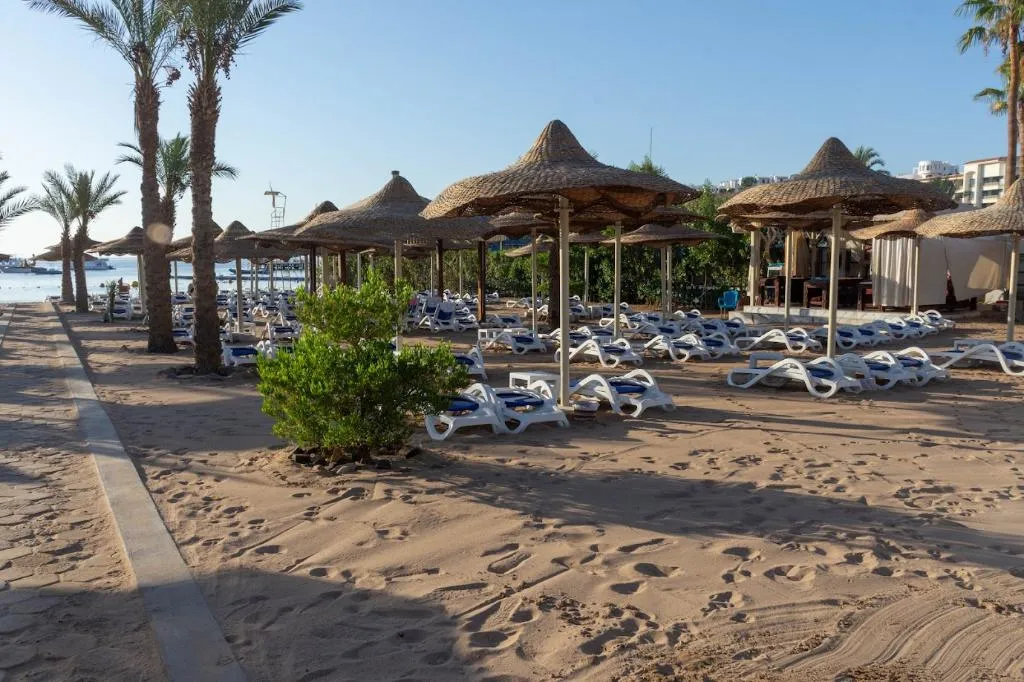 Beach, Cataract Layalina Hotel, Red Sea Riviera
