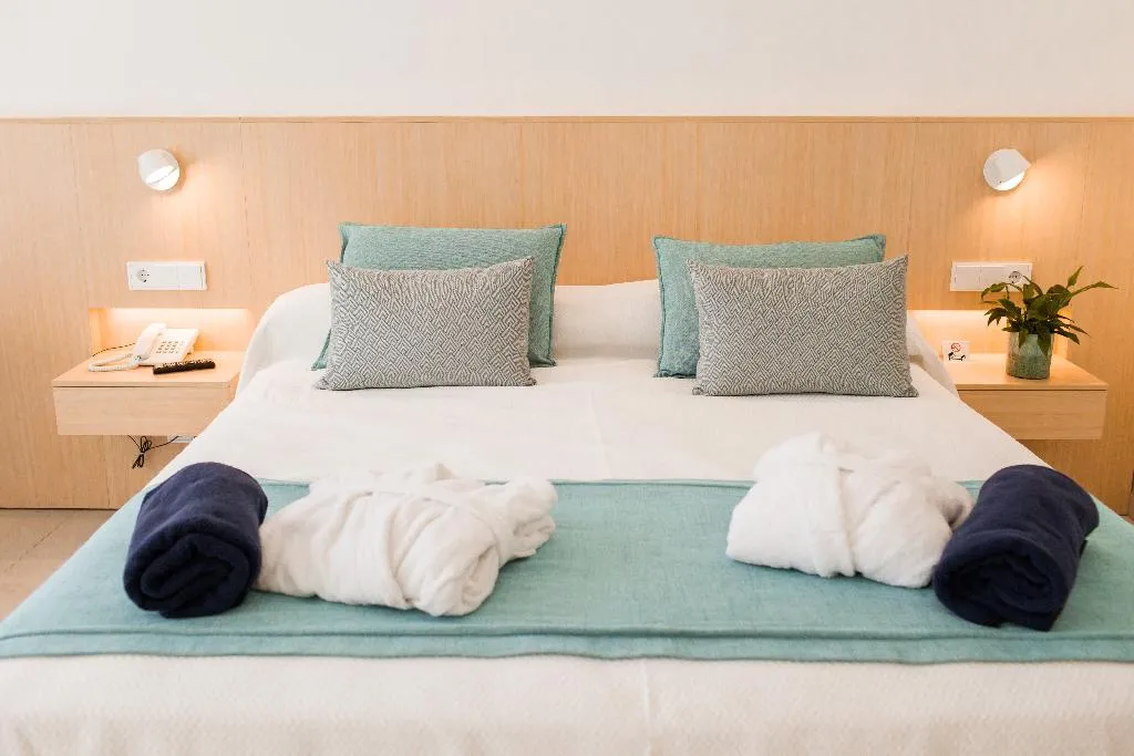 Double or Twin STANDARD Room, Gran Sagitario, Menorca
