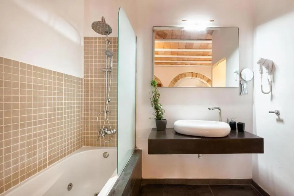 Double or Twin ECONOMY Room, Hotel Can Riera, Majorca