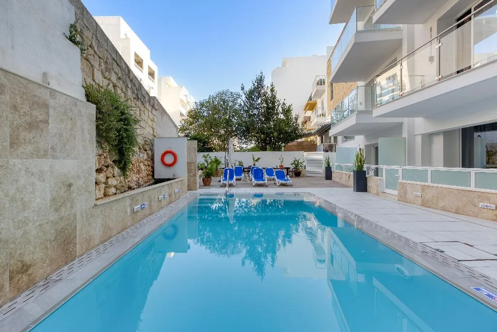 Pool, Solana Hotel & Spa, Malta
