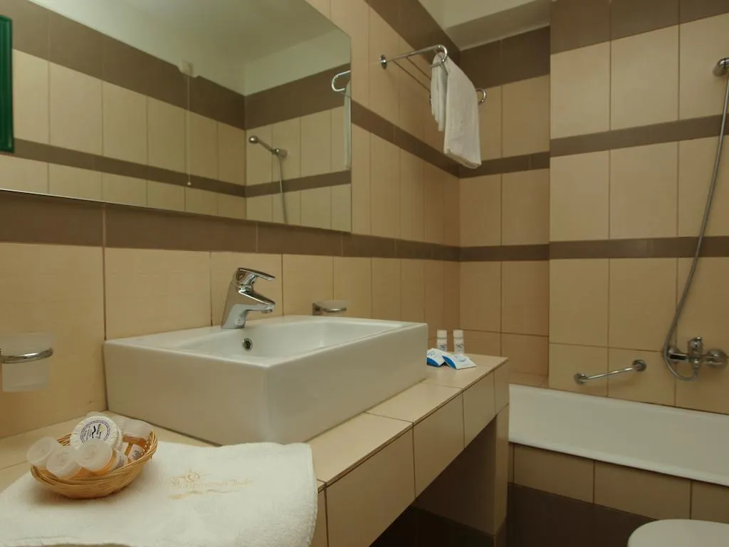 TRIPLE SEA VIEW Room, Skiathos Club Hotel & Suites, Skiathos