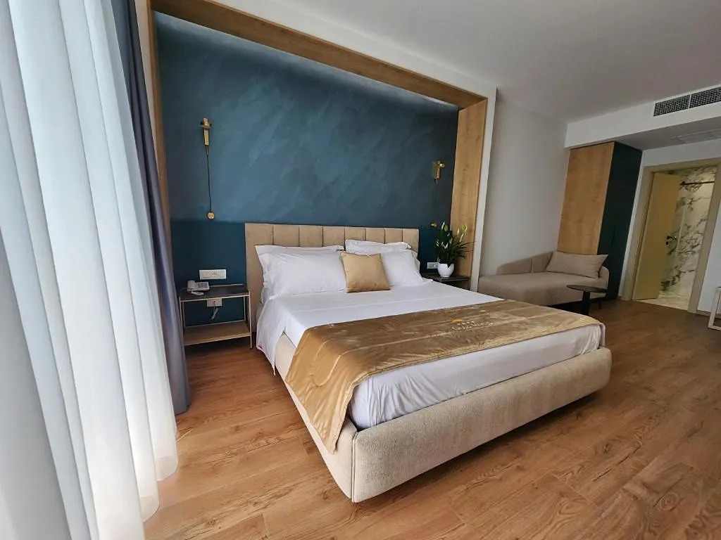 TRIPLE SUPERIOR WITH BALCONY Room, Hotel Gold, Kavaje