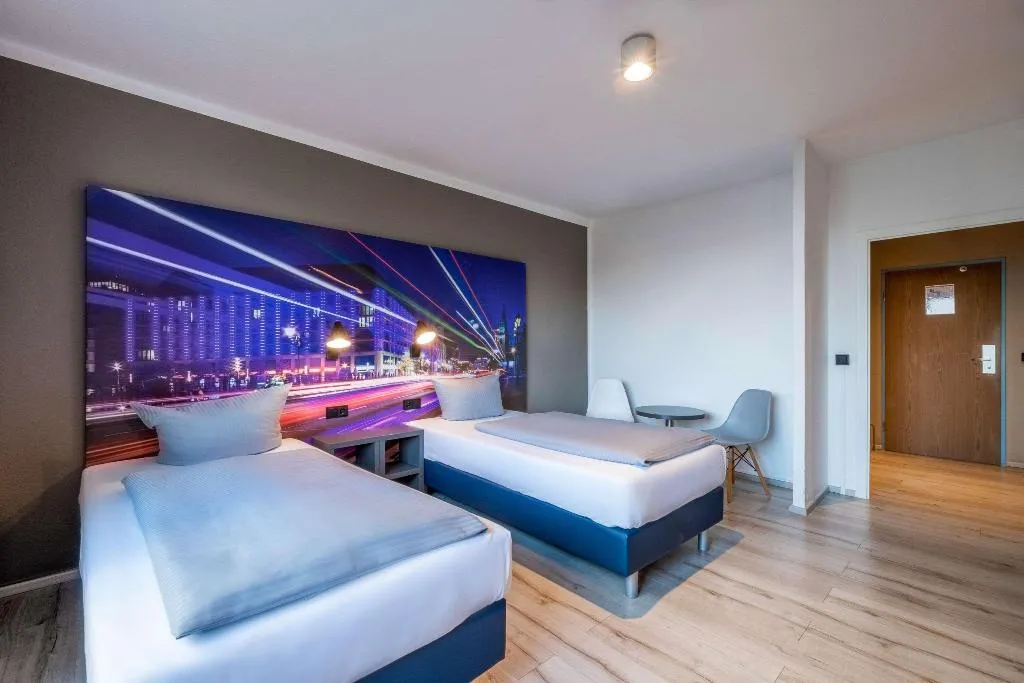 Room, Hotel Berlin Lichtenberg, Berlin