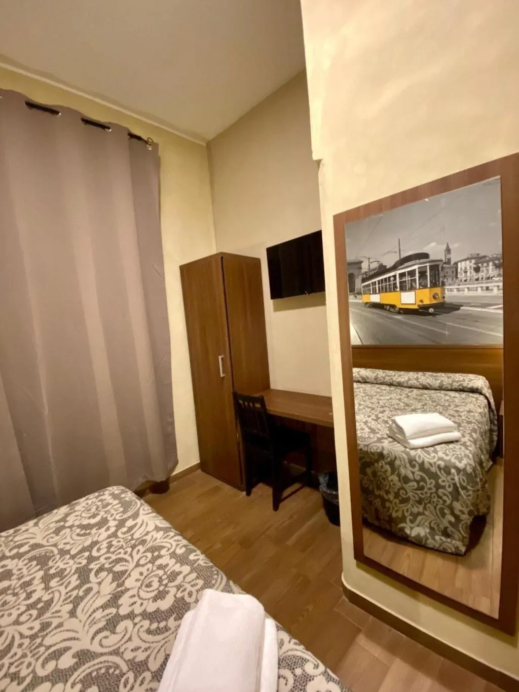 Room, Hotel Corvetto, Milan