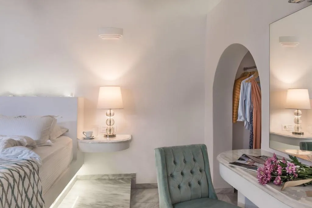 Room, Anteliz Hotel And Suites, Santorini