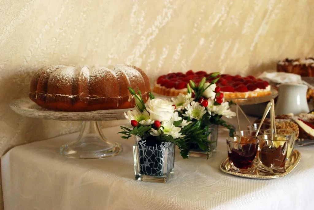 Restaurant, Daphnae House, Catania