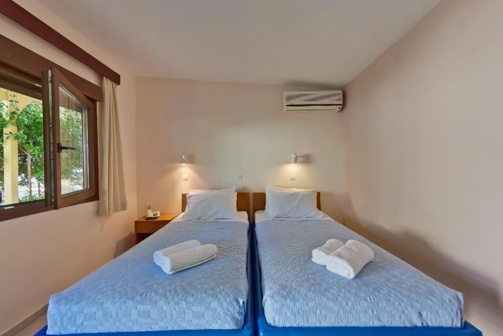 DOUBLE STANDARD Room, Olympios Zeus, Thessaloniki
