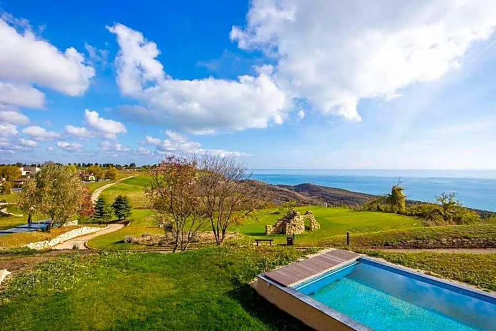 Room, BlackSeaRama Golf & Villas, Varna