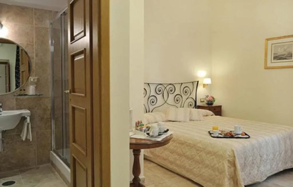 Room, Hotel Le Clarisse Al Pantheon, Rome