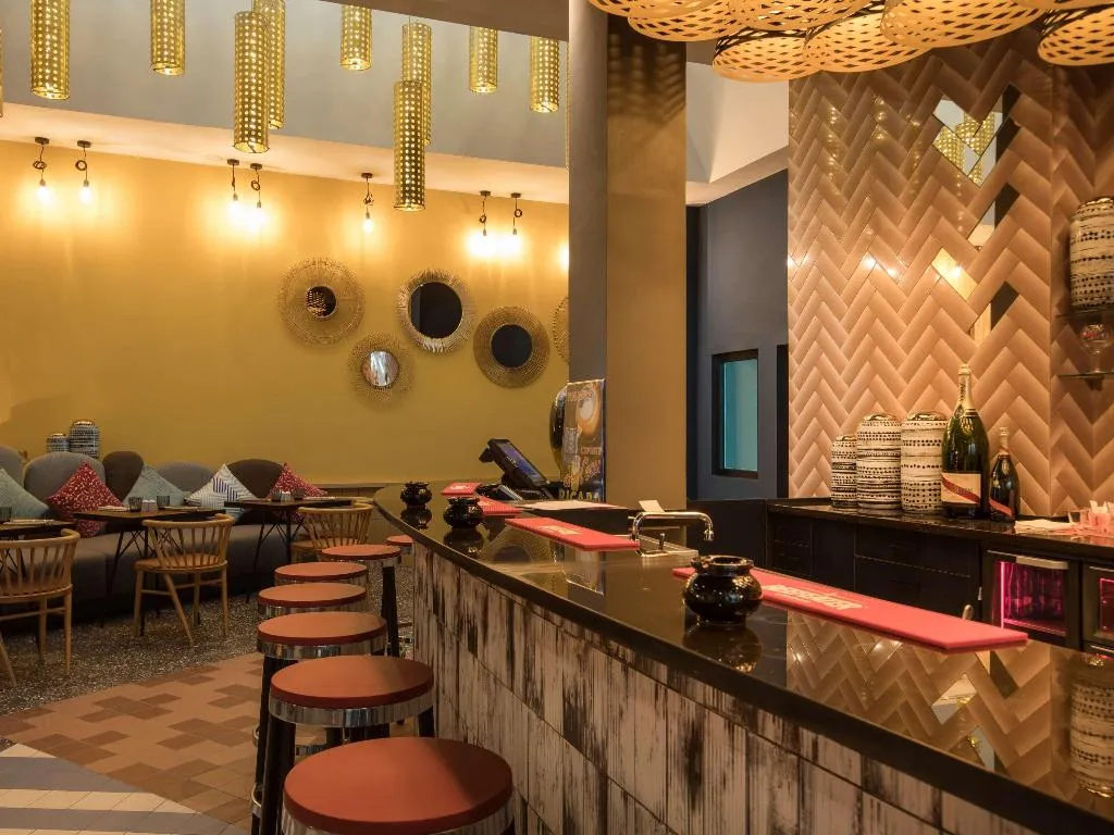 Bar, Ibis Abdelmoumen Casa Centre, Casablanca