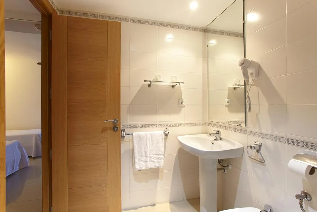 STUDIO STANDARD Room, Aparthotel Nereida, Ibiza