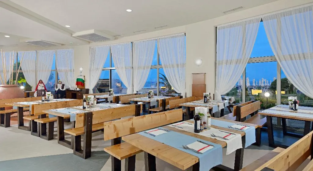 Restaurant, Sol Luna Bay Resort - All Inclusive, Bourgas