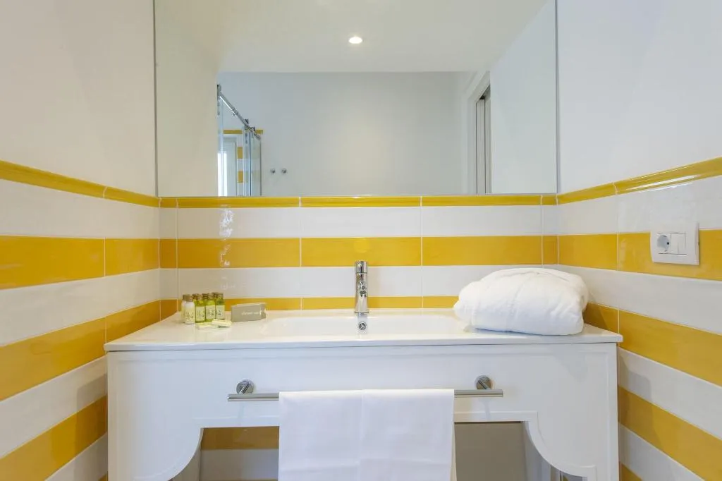 APARTMENT SEA VIEW Room, Tramonto D'oro, Naples