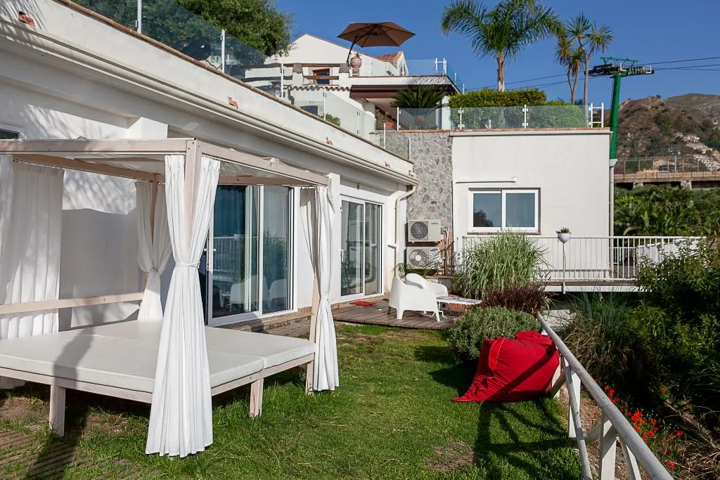 APARTMENT GARDEN VIEW Room, Villa Zagara Garden, Taormina