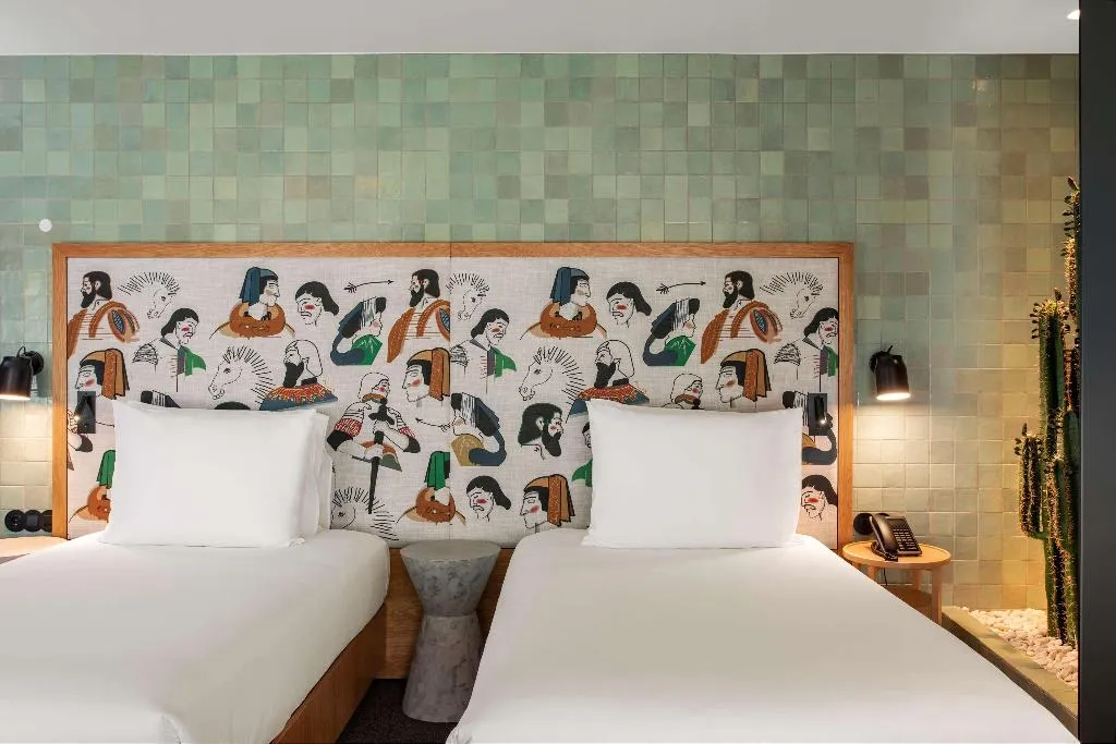 JUNIOR SUITE STANDARD Room, Se Catedral Hotel Porto, Tapestry Collection by Hi, Porto