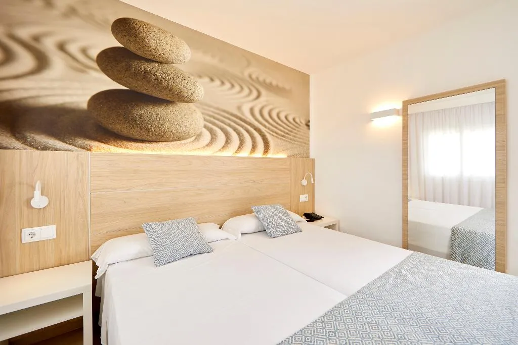 APARTMENT SEA VIEW WITH BALCONY Room, Sun Beach, Majorca