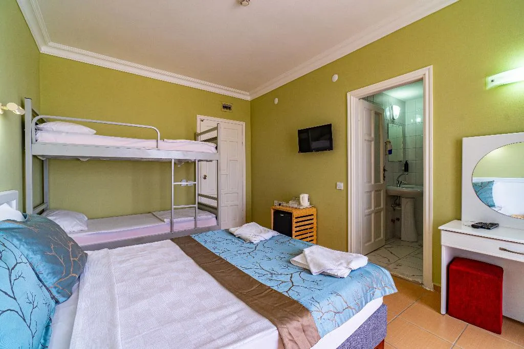 Double or Twin STANDARD Room, De Mare Family Hotel, Antalya