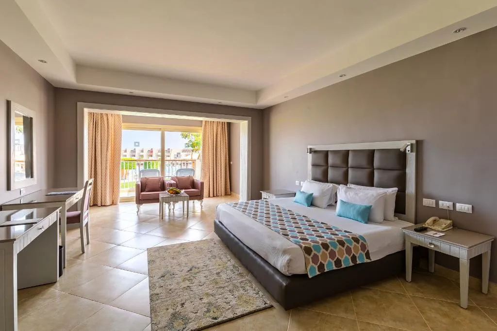 DOUBLE DELUXE SIDE SEA VIEW Room, Sunrise Crystal Bay Resort -Grand Select-, Red Sea Riviera