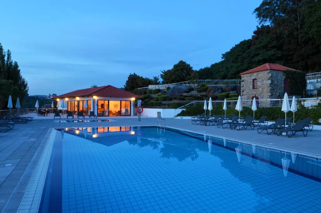 Pool, Pousada Mosteiro de Guimaraes - Monument Hotel, Porto
