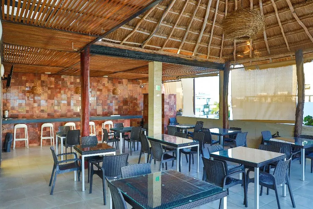 Restaurant, Grand Fifty Suites, Playa Del Carmen