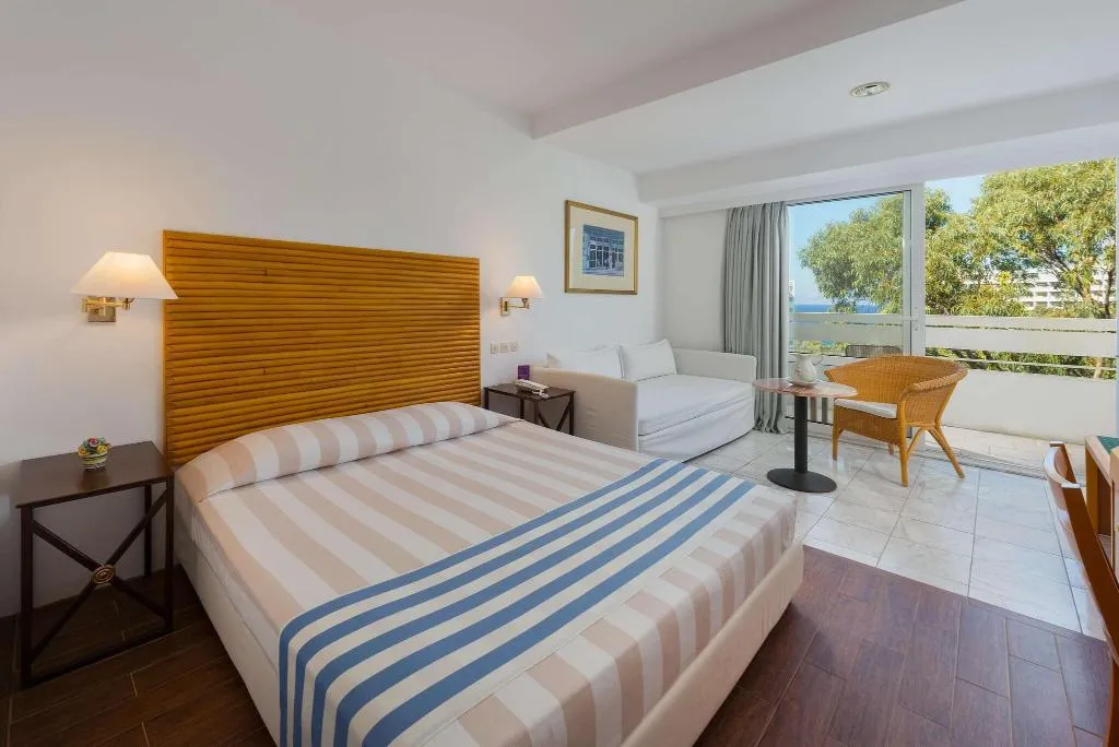 DOUBLE PARTIAL SEA VIEW Room, Dionysos, Rhodes