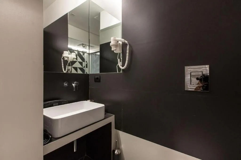 Room, The Boutique Napoli Suite, Naples