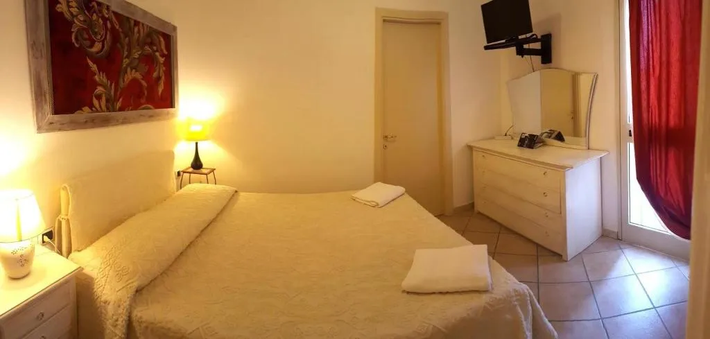 Room, B&B Casa Derosas, Olbia