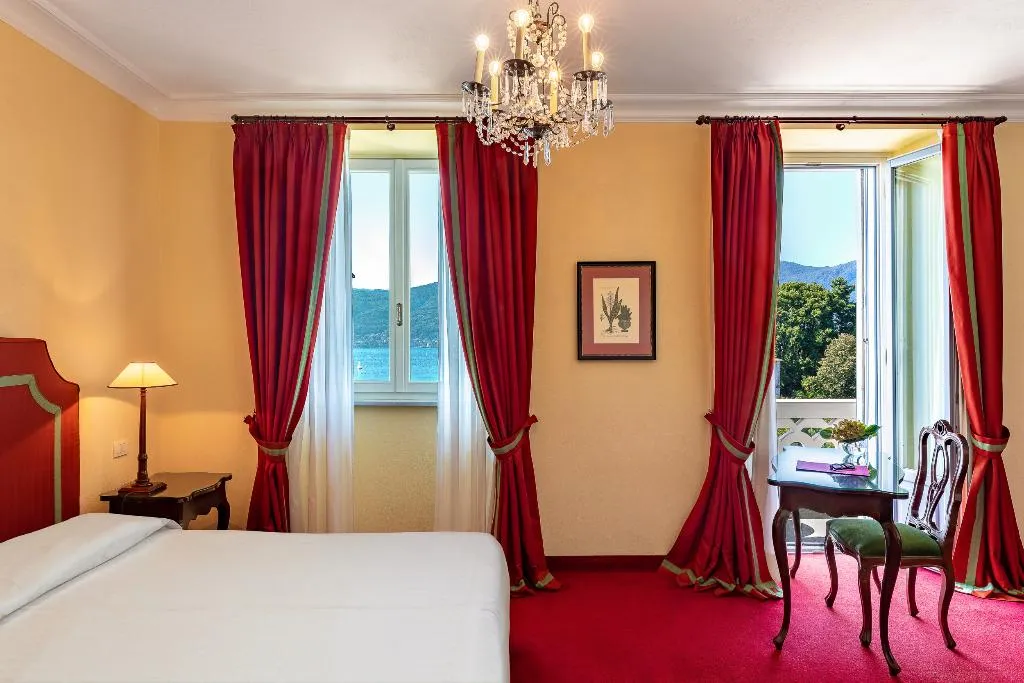Double or Twin DELUXE WITH BALCONY Room, Grand Hotel Majestic, Milan
