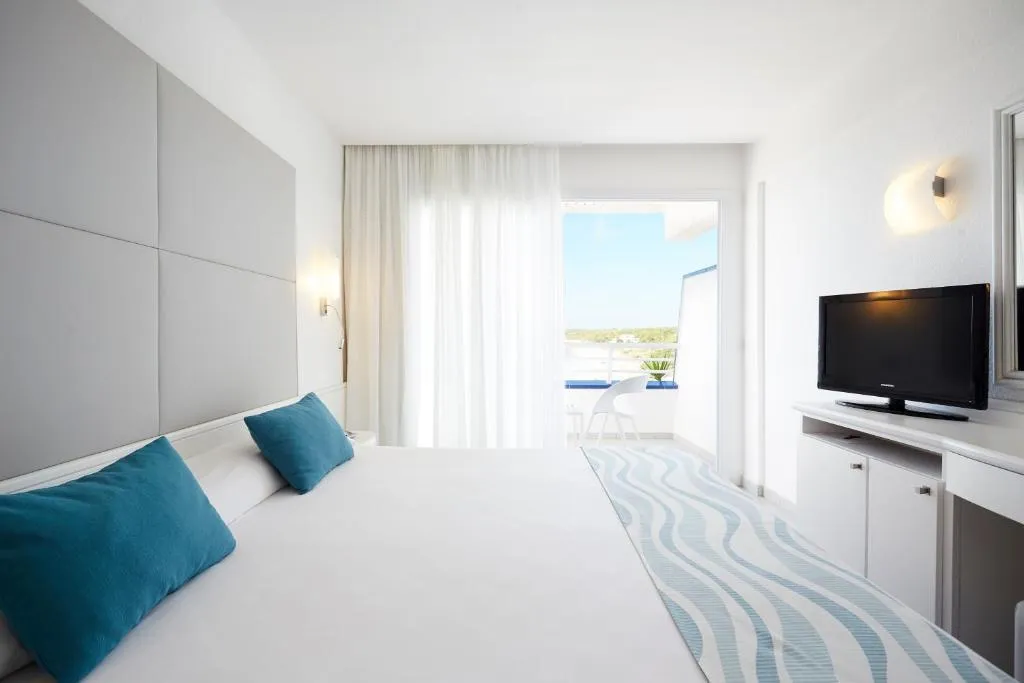Double or Twin DELUXE Room, Insotel Hotel Formentera Playa, Ibiza