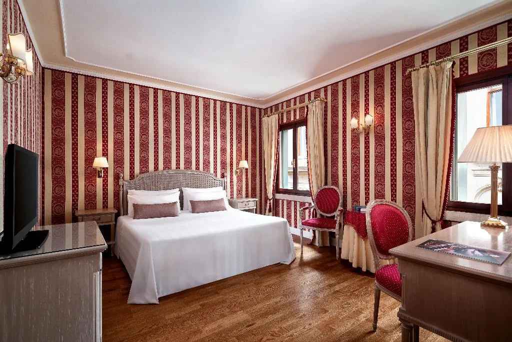TRIPLE DELUXE PREMIUM Room, Sina Palazzo Sant'Angelo, Venice