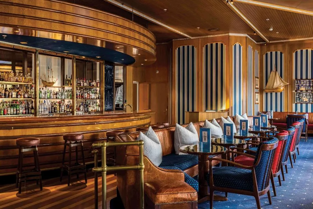 Bar, Hilton Amsterdam, Amsterdam