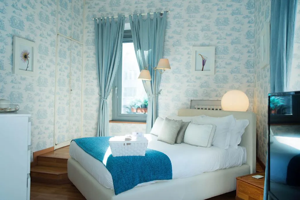APARTMENT CAPACITY 4 Room, Residenza Echia, Naples
