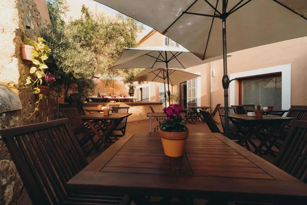 Terrace, Can Serrete, Majorca